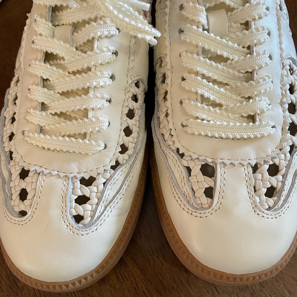 Dolce Vita Cream Woven Lace-Up Sneaker with Gum Sole - Picture 5 of 8